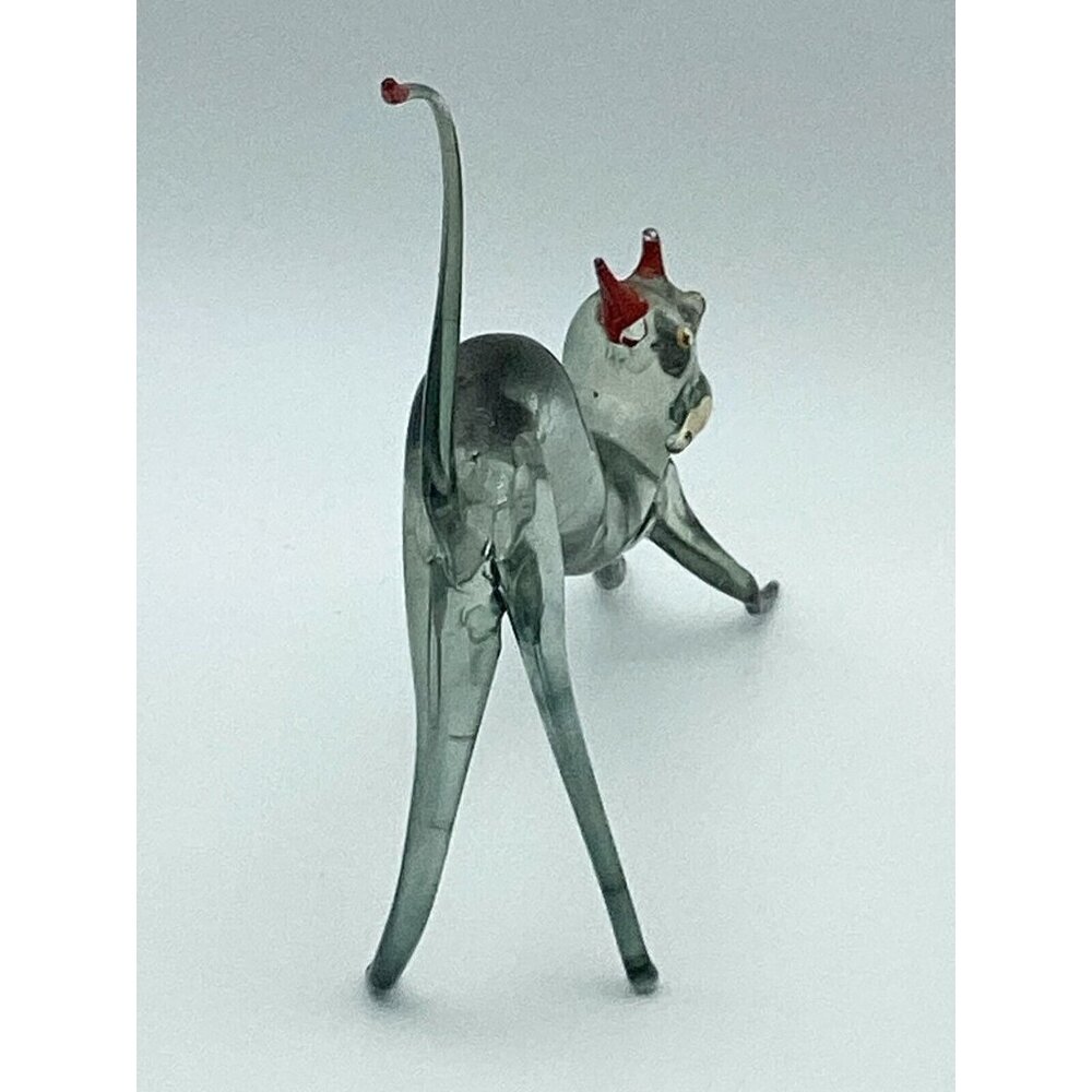 Vintage Cat  Arched Back Pouncing Figurine Hand Blown Art Glass - Picture 5 of 7
